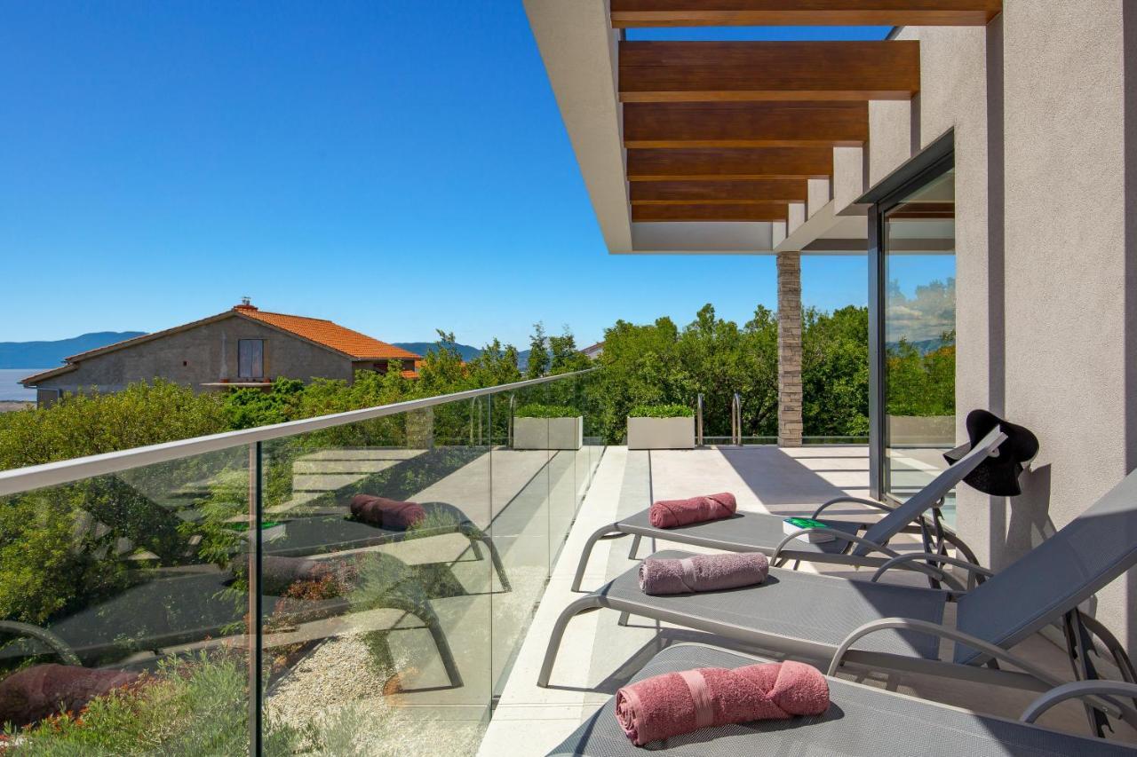 House7E Villa Smrika Exterior photo
