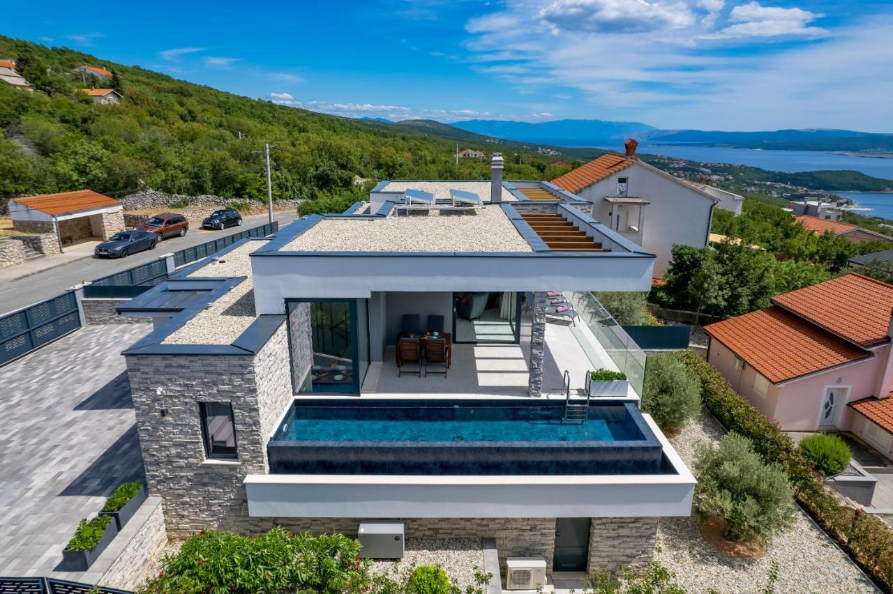 House7E Villa Smrika Exterior photo