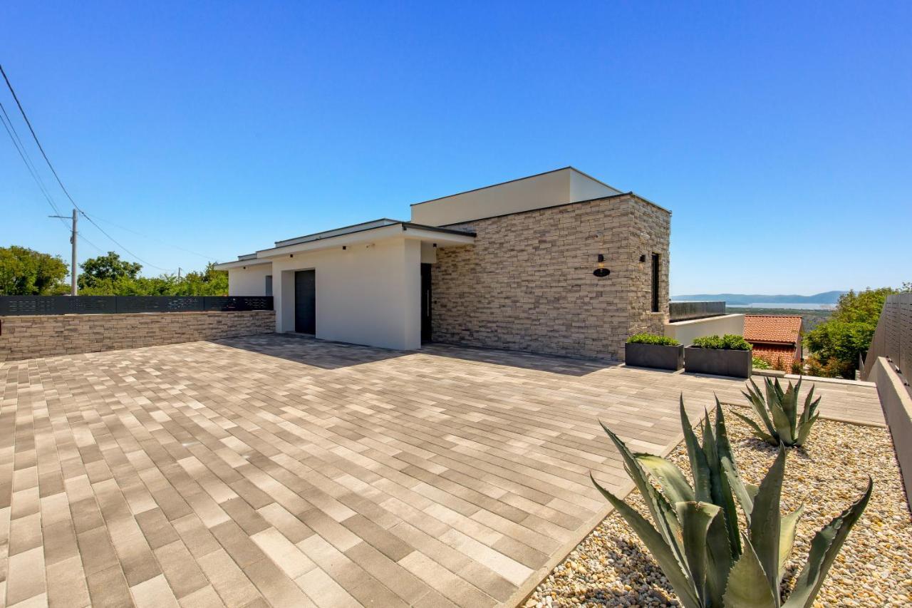 House7E Villa Smrika Exterior photo